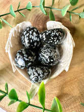 Load image into Gallery viewer, Snowflake Obsidian Tumble Stone