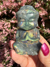 Load image into Gallery viewer, Labradorite Buddha
