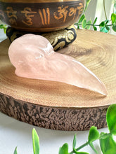 Load image into Gallery viewer, Rose Quartz Raven Skull Carving - Heather