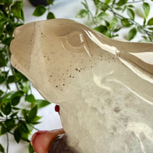 Load image into Gallery viewer, Hand Carved Agate Rabbit|Bunny