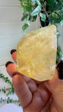 Load image into Gallery viewer, Golden Healer Quartz Freeform from Brazil