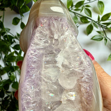 Load image into Gallery viewer, Hand Carved Amethyst Agate Rabbit|Bunny