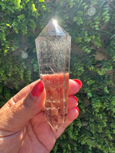 Load image into Gallery viewer, Smokey Quartz Vogel with 12 Sides