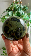 Load image into Gallery viewer, Kambaba Jasper Sphere 7.5cm