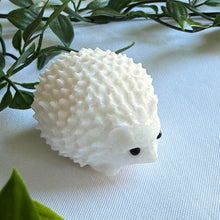 Load image into Gallery viewer, Sparkly White Jade Hedgehog Carving