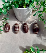 Load image into Gallery viewer, Shiva Lingam from India