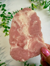 Load image into Gallery viewer, Pink Opal Slice