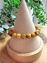Load image into Gallery viewer, Yellow Tigers Eye 7/8mm Beaded Stretch Bracelet