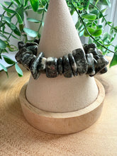 Load image into Gallery viewer, Preseli Bluestone Chunky Chip Stretch Bracelet