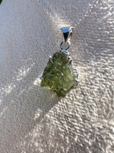 Load image into Gallery viewer, Genuine Moldavite Necklace set in 925 Silver with 18” Trace Chain