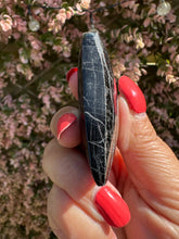 Load image into Gallery viewer, Hypersthene Heart with Stand