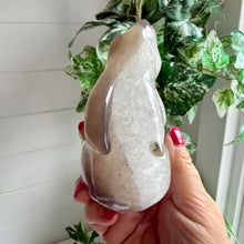 Load image into Gallery viewer, Hand Carved Agate Rabbit|Bunny