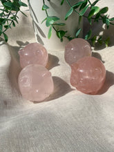 Load image into Gallery viewer, Rose Quartz Pigs