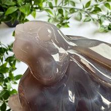 Load image into Gallery viewer, Hand Carved Agate Rabbit|Bunny
