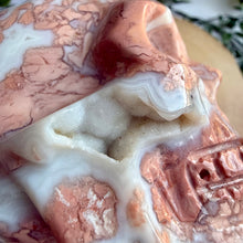 Load image into Gallery viewer, Pink Petal Agate Skull