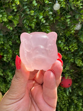 Load image into Gallery viewer, Rose Quartz Pig Carving