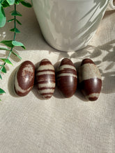 Load image into Gallery viewer, Shiva Lingam from India
