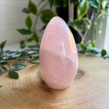 Load image into Gallery viewer, Rose Quartz Freeform from Madagascar
