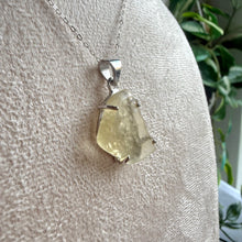 Load image into Gallery viewer, Libyan Desert Glass Necklace in 925 Silver with 18” Silver Trace Chain

