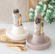 Load image into Gallery viewer, Cream Ribbed Ceramic Smudge Bowl

