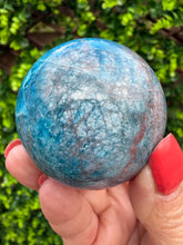Load image into Gallery viewer, Blue Apatite Sphere 5.4cm
