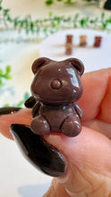 Load image into Gallery viewer, Alashan Agate Bear
