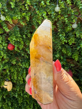 Load image into Gallery viewer, Golden Healer Tower from Brazil
