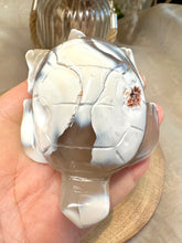 Load image into Gallery viewer, Orca Agate Turtle Carving|Natural Orca Agate|Crystal Carving|Consciously Sourced Crystals
