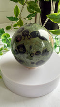 Load image into Gallery viewer, Kambaba Jasper Sphere 7.5cm
