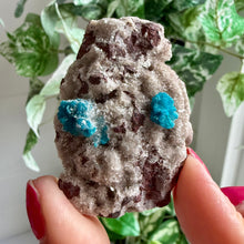 Load image into Gallery viewer, Blue Cavansite on Matrix from India
