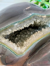 Load image into Gallery viewer, Agate Skull with Druzy
