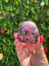 Load image into Gallery viewer, Rhodonite Freeform from Zimbabwe|Rhodonite Gallet
