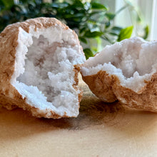 Load image into Gallery viewer, Quartz Geode from Morocco
