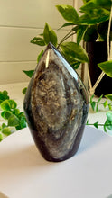 Load image into Gallery viewer, Sphalerite Flame|Freeform

