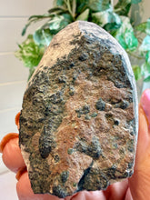 Load image into Gallery viewer, Amethyst Cut Base from Brazil
