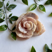 Load image into Gallery viewer, Flower Agate Flower Carving
