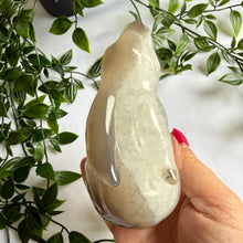 Load image into Gallery viewer, Hand Carved Agate Rabbit|Bunny
