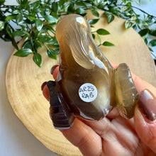 Load image into Gallery viewer, Druzy Agate Goat Head Carving
