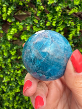 Load image into Gallery viewer, Blue Apatite Sphere 5.4cm
