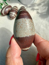 Load image into Gallery viewer, Shiva Lingam from India
