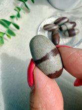 Load image into Gallery viewer, Mini Shiva Lingam from India
