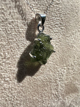 Load image into Gallery viewer, Genuine Moldavite Necklace set in 925 Silver with 18” Trace Chain
