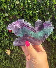 Load image into Gallery viewer, Fluorite Dragon Carving
