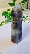 Load image into Gallery viewer, Moss Agate Point
