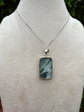 Load image into Gallery viewer, Seraphinite Oblong Necklace set in 925 Silver
