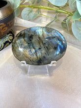 Load image into Gallery viewer, Labradorite Gallet|Labradorite Palm Stone|Flashy|Natural Labradorite|Crystal Healing|Ethically Sourced
