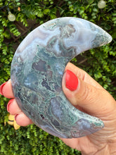 Load image into Gallery viewer, Moss Agate Moon on Stand
