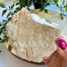 Load image into Gallery viewer, Quartz Geode from Morocco

