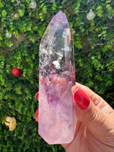 Load image into Gallery viewer, Phantom Amethyst Point
