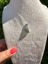 Load image into Gallery viewer, Genuine Moldavite Necklace set in 925 Silver with 18” Trace Chain
